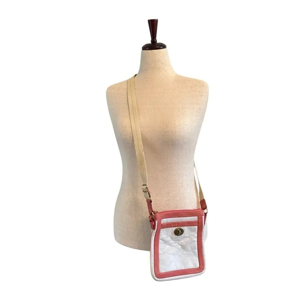 Coach‎ Legacy White Leather Crossbody Turnlock Pink Trim Adjustable Strap